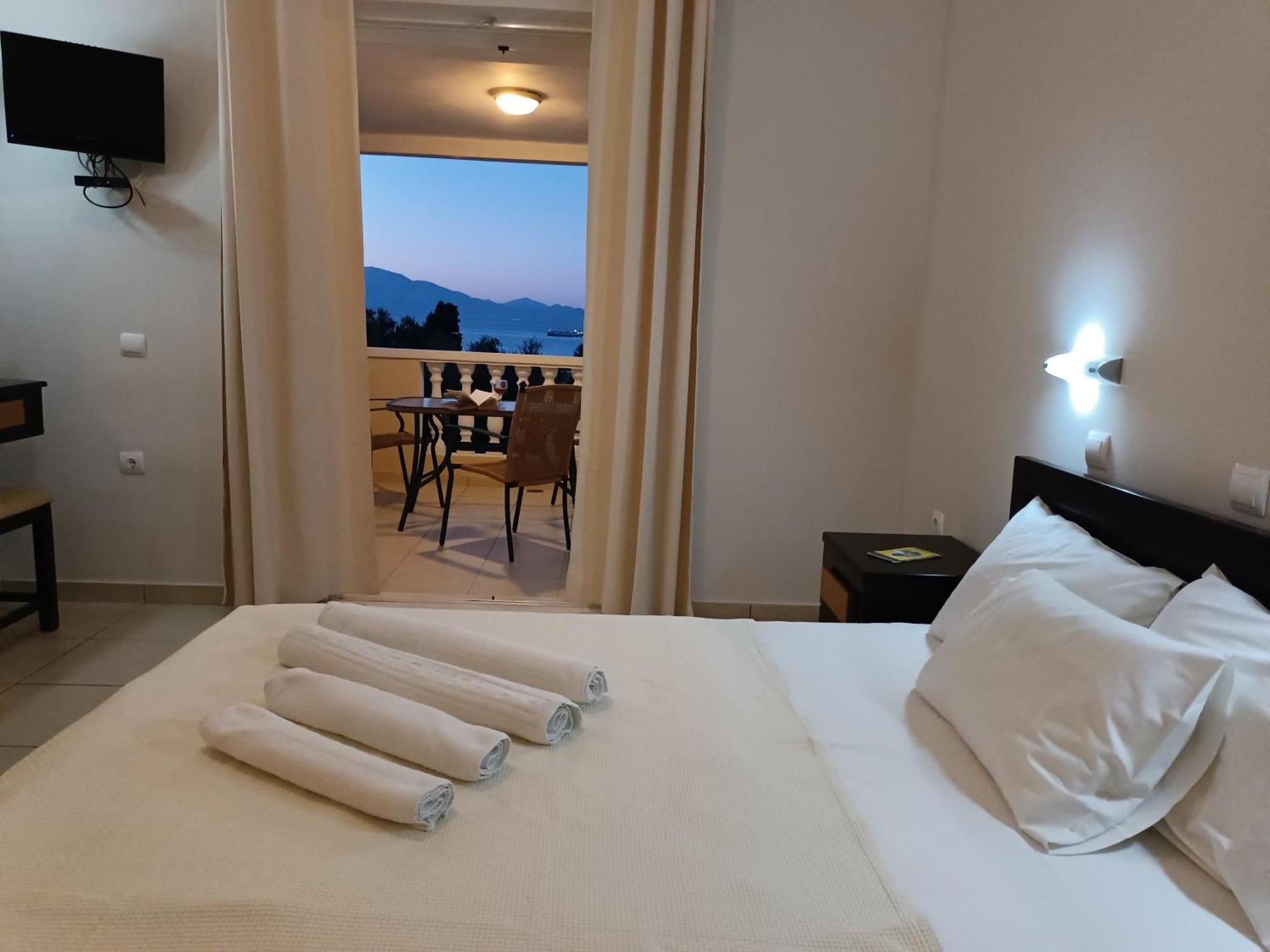 Pouliezos Koklanis Zante Apartments Alykes  Extérieur photo