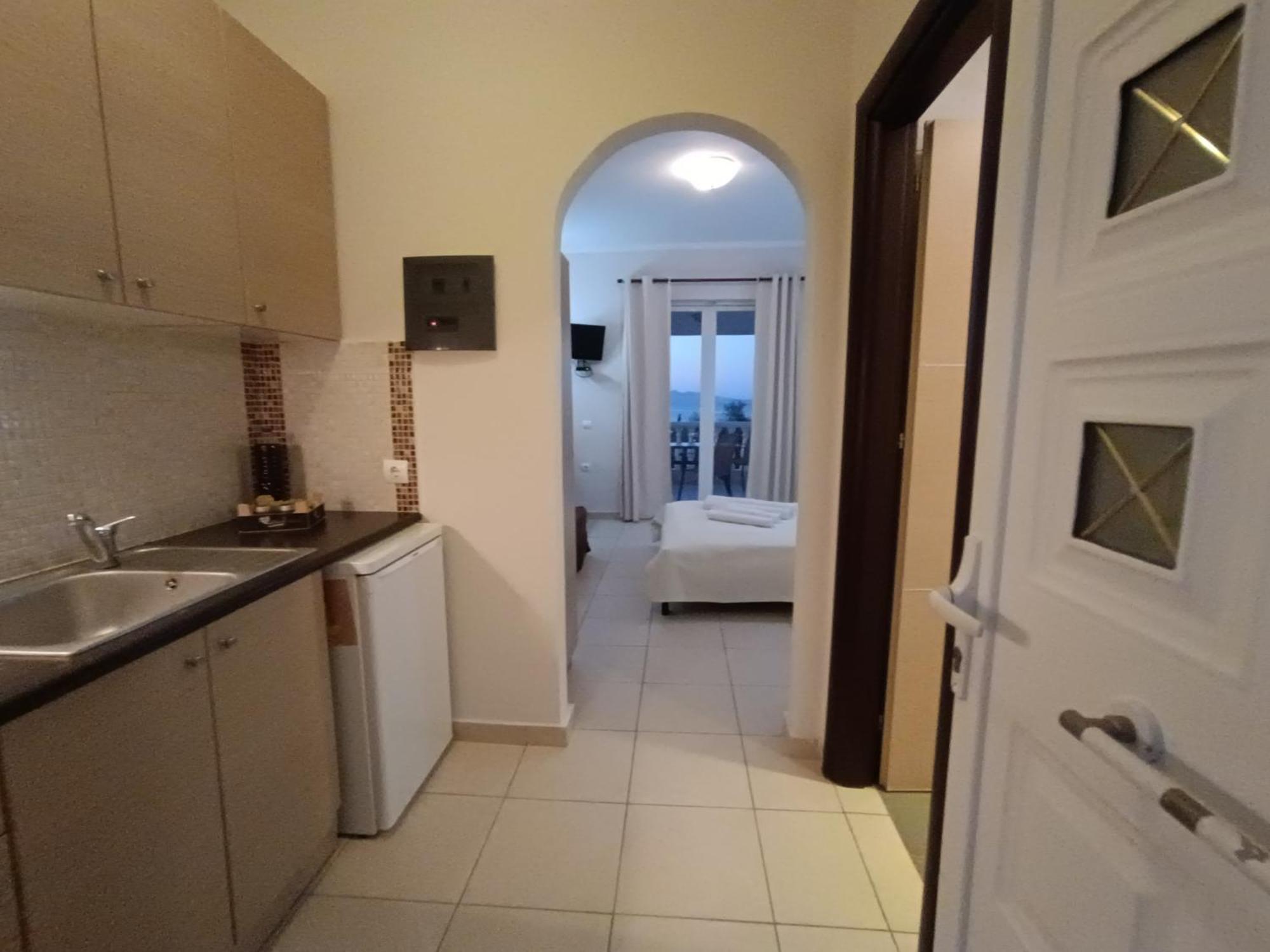Pouliezos Koklanis Zante Apartments Alykes  Extérieur photo