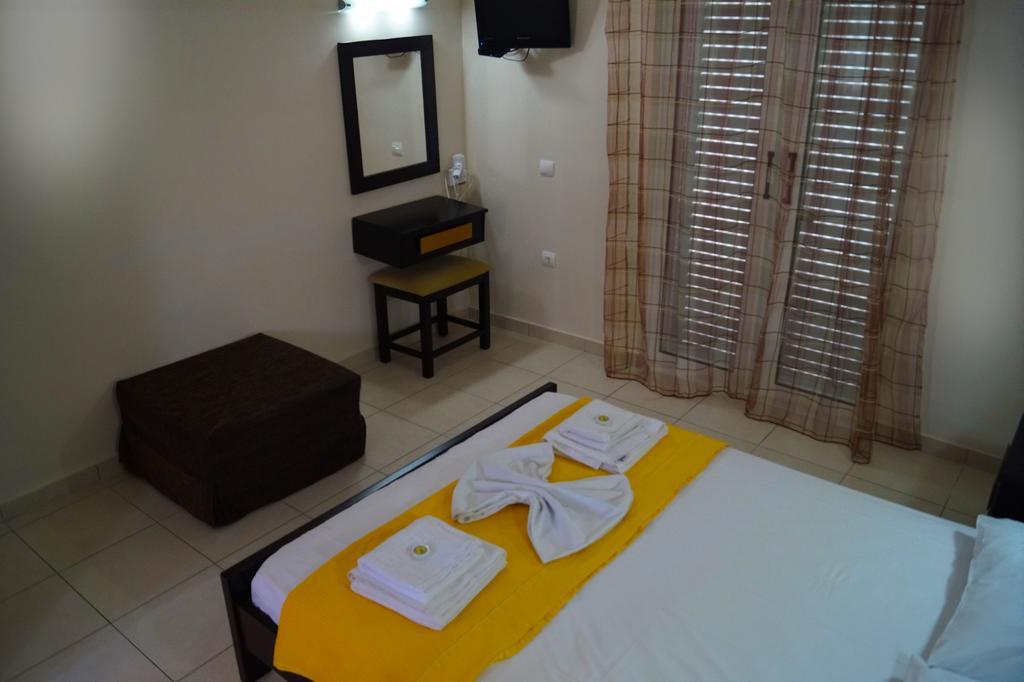 Pouliezos Koklanis Zante Apartments Alykes  Extérieur photo