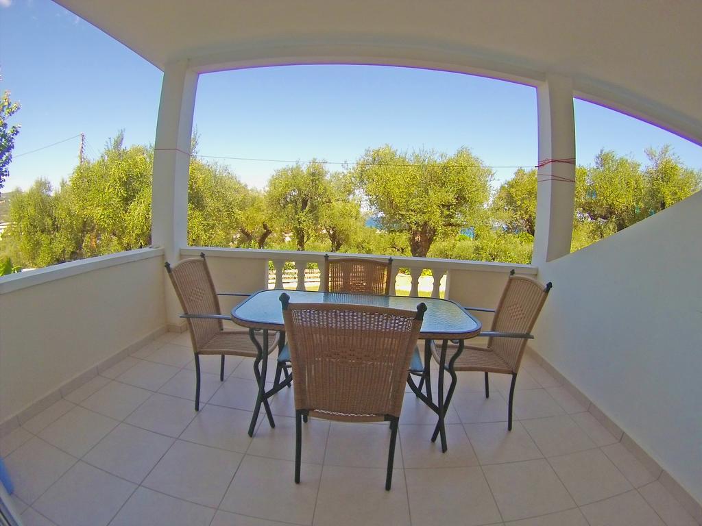 Pouliezos Koklanis Zante Apartments Alykes  Extérieur photo